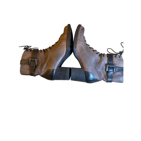 Born Size 9.5 Boot Shoe Cass‎ Victorian Lace Up Ankle Distressed Boho Mountain - Picture 8 of 10